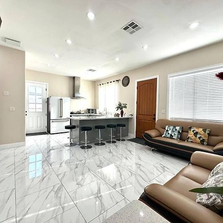 New Renovated House In Little Saigon Midway City Exterior foto
