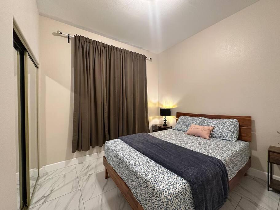 New Renovated House In Little Saigon Midway City Exterior foto